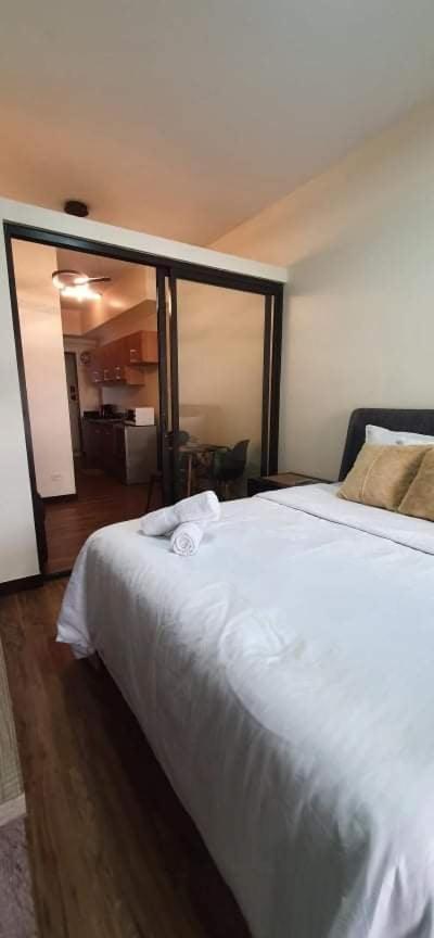Jcga Apartments At Bristle Ridge Condominium Near Botanical Garden And The Mansion Baguio City Bagian luar foto