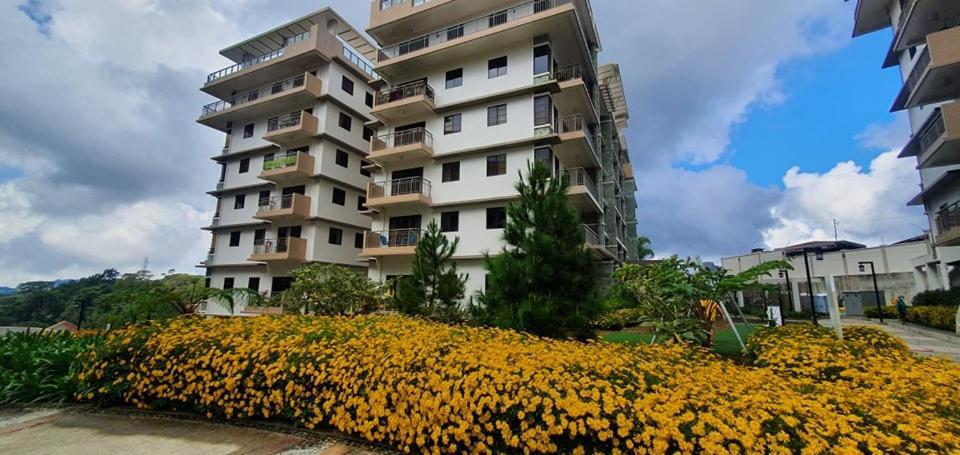 Jcga Apartments At Bristle Ridge Condominium Near Botanical Garden And The Mansion Baguio City Bagian luar foto