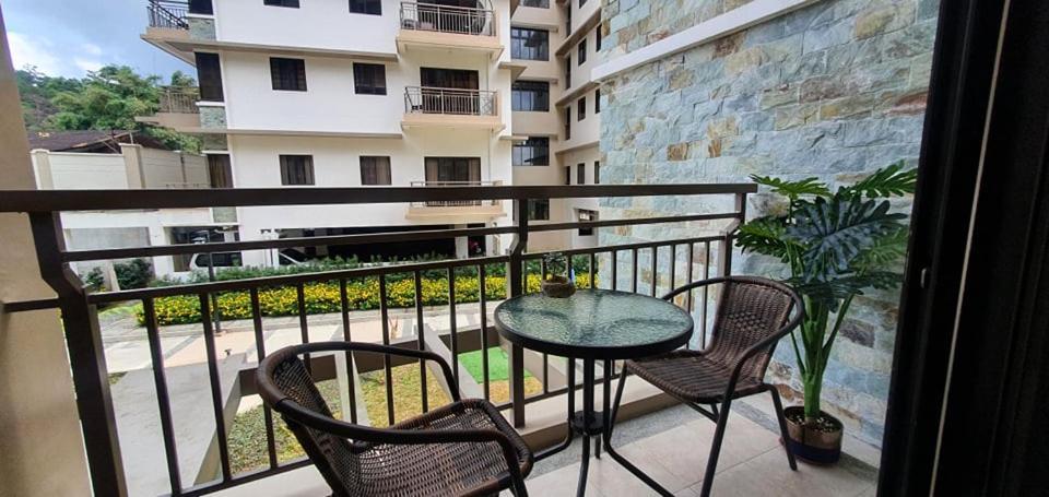 Jcga Apartments At Bristle Ridge Condominium Near Botanical Garden And The Mansion Baguio City Bagian luar foto